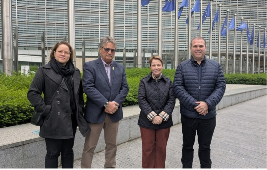 CNA leva à Europa denúncia contra boicote à carne brasileira por varejistas da França